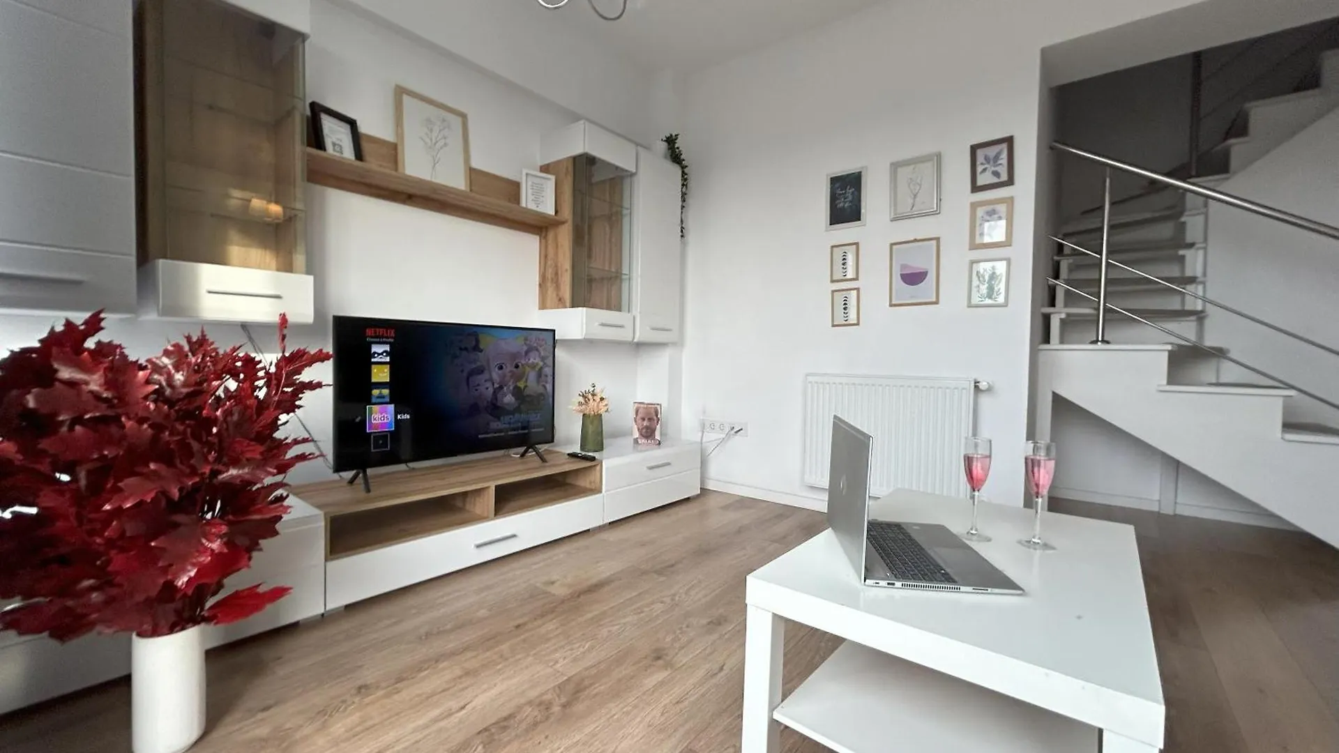 Elegant Premium Apartment With Panoramic Views - 10 Bucharest 0*,  Romania