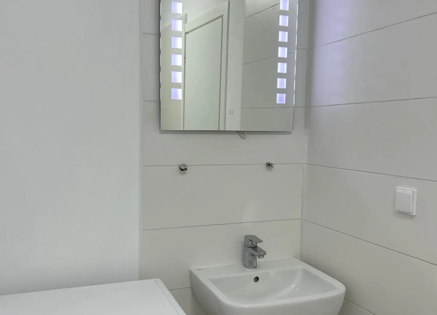 Elegant Premium Apartment With Panoramic Views - 10 Bucharest Romania